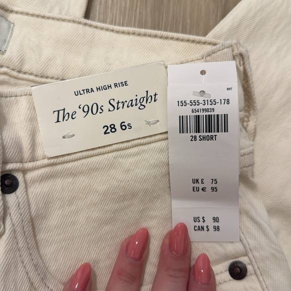 Abercrombie & Fitch Cream Ultra High Rise ‘90s Straight-Leg Jeans - Picture 4 of 4
